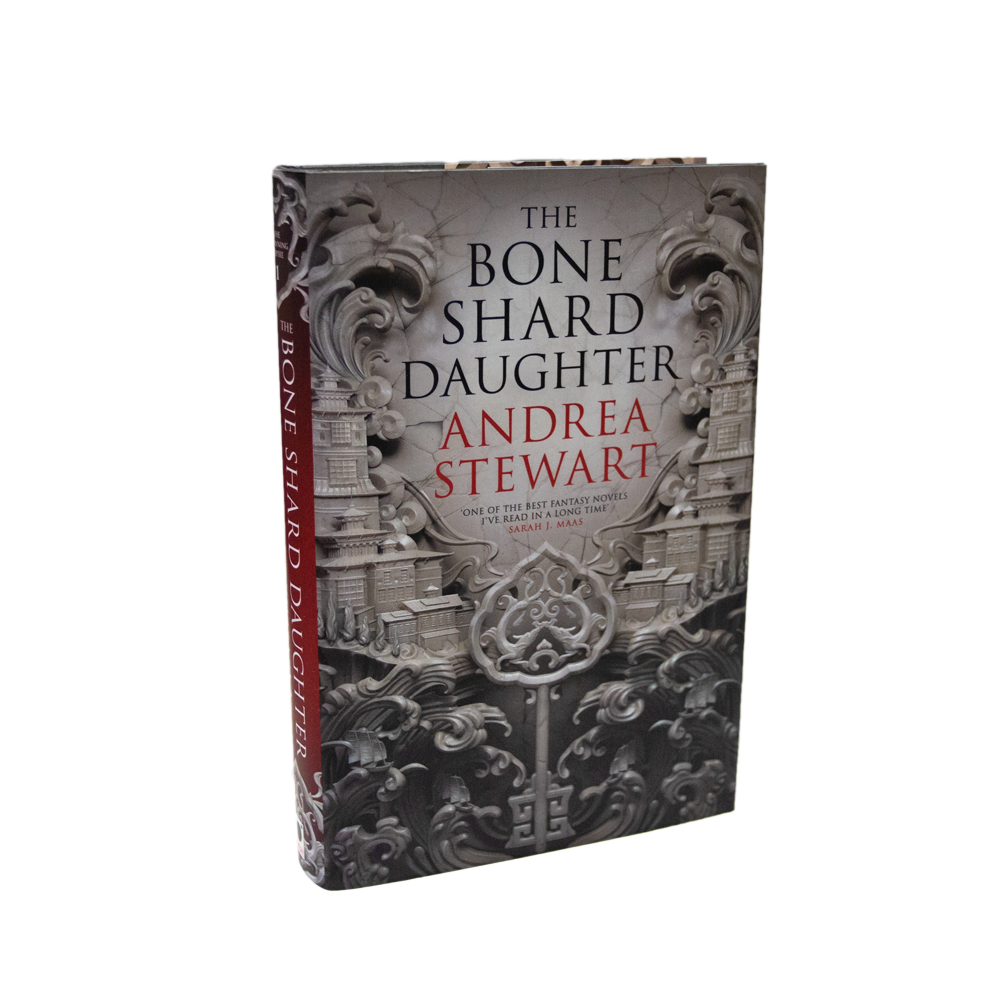 Stewart, Andrea -- The Bone Shard Daughter [Book]