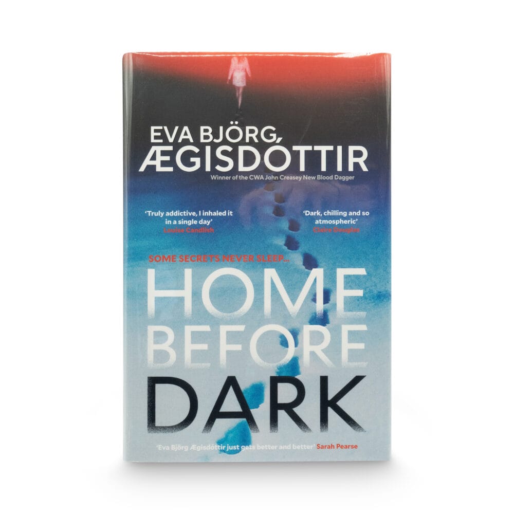 Ægisdottir, Eva BjÖrg -- Home Before Dark [Book]